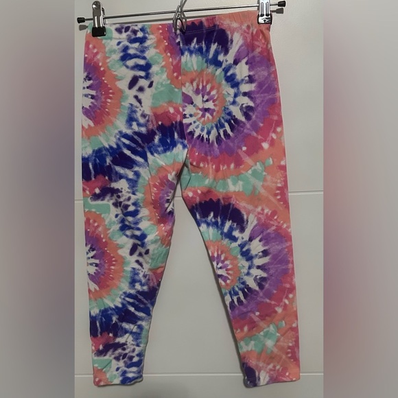 🎁The Children's Place Girls Leggings- Size XL🎁 - Picture 2 of 3